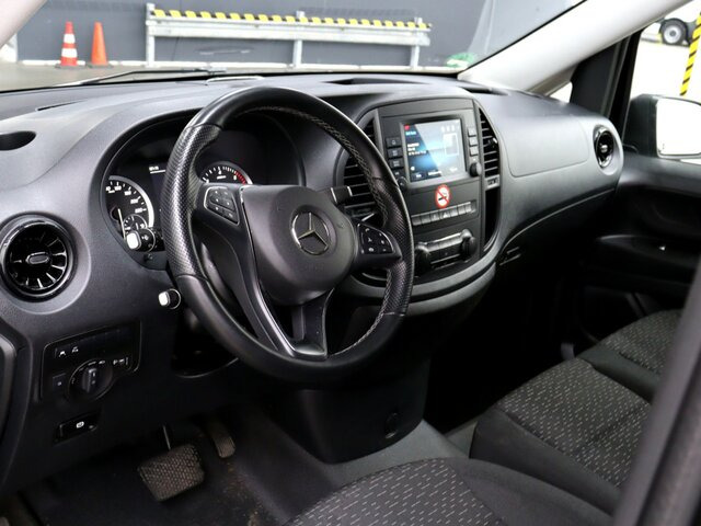 MERCEDES-BENZ Vito 116TourerPro ,Extralang,2xKlima,Kamera,AHK - Putnički kombi: slika 2 MERCEDES-BENZ Vito 116TourerPro ,Extralang,2xKlima,Kamera,AHK - Putnički kombi: slika 2