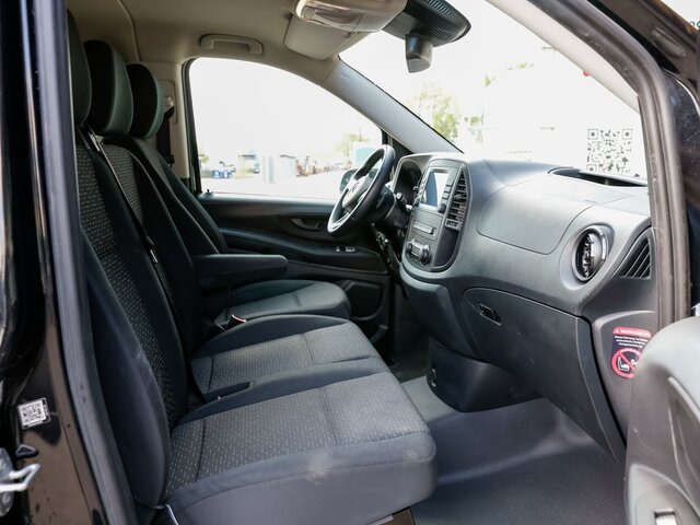 MERCEDES-BENZ Vito 116TourerPro,Extralang,AMF Rollstuhlrampe - Putnički kombi: slika 3 MERCEDES-BENZ Vito 116TourerPro,Extralang,AMF Rollstuhlrampe - Putnički kombi: slika 3