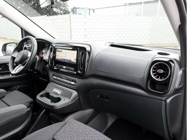 MERCEDES-BENZ Vito 119 Mixto PRO,lang,Automatik,2xSchiebetür - Mali kombi: slika 4 MERCEDES-BENZ Vito 119 Mixto PRO,lang,Automatik,2xSchiebetür - Mali kombi: slika 4