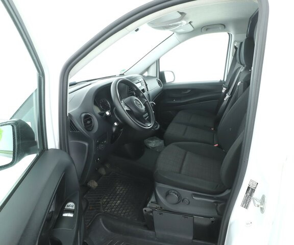 MERCEDES-BENZ Vito114CDI KA Extralang ,Klima,SortimoRegal - Mali kombi: slika 2 MERCEDES-BENZ Vito114CDI KA Extralang ,Klima,SortimoRegal - Mali kombi: slika 2