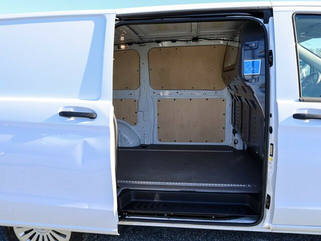 MERCEDES-BENZ Vito116CDI KA lang,Automatik,Klima,Tempomat... - Mali kombi: slika 2 MERCEDES-BENZ Vito116CDI KA lang,Automatik,Klima,Tempomat... - Mali kombi: slika 2