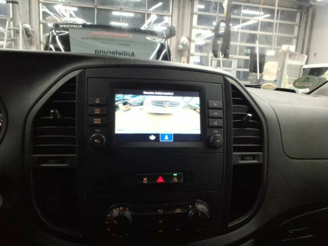 MERCEDES-BENZ Vito116CDI KA lang,Kamera,Klima,Tempomat... - Mali kombi: slika 4 MERCEDES-BENZ Vito116CDI KA lang,Kamera,Klima,Tempomat... - Mali kombi: slika 4