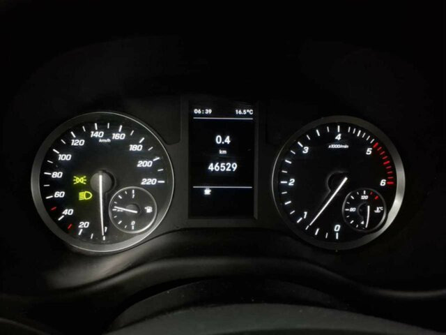 MERCEDES-BENZ Vito116CDI KA lang,Kamera,Klima,Tempomat... - Mali kombi: slika 5 MERCEDES-BENZ Vito116CDI KA lang,Kamera,Klima,Tempomat... - Mali kombi: slika 5