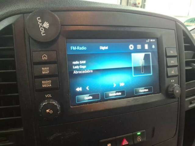 MERCEDES-BENZ Vito116CDI KA lang,Kamera,Klima,Tempomat... - Mali kombi: slika 4 MERCEDES-BENZ Vito116CDI KA lang,Kamera,Klima,Tempomat... - Mali kombi: slika 4