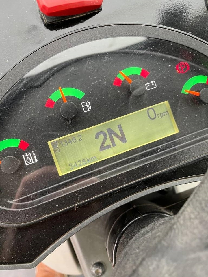 CAT 908 M, bis 35 km/h, Allrad, hydr. Schnellwechsler - Utovarivač točkaš: slika 5 CAT 908 M, bis 35 km/h, Allrad, hydr. Schnellwechsler - Utovarivač točkaš: slika 5