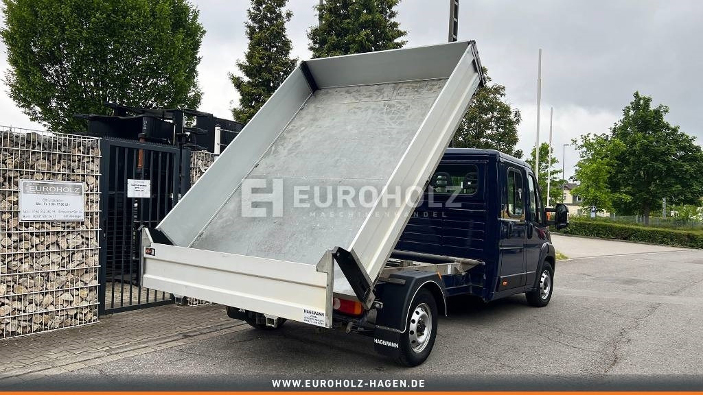 Dostavno vozilo istovarivač, Dostavno vozilo sa duplom kabinom Fiat Ducato 2.3 Maxi Kipper 7-Sitzer Doka AHK: slika 16