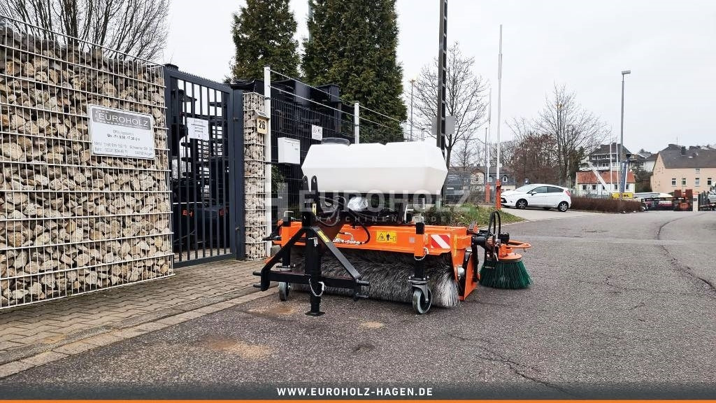 Kehrmaschine ZM 1400 für Radlader - Metle za Korisno/ Posebno vozilo: slika 1 Kehrmaschine ZM 1400 für Radlader - Metle za Korisno/ Posebno vozilo: slika 1