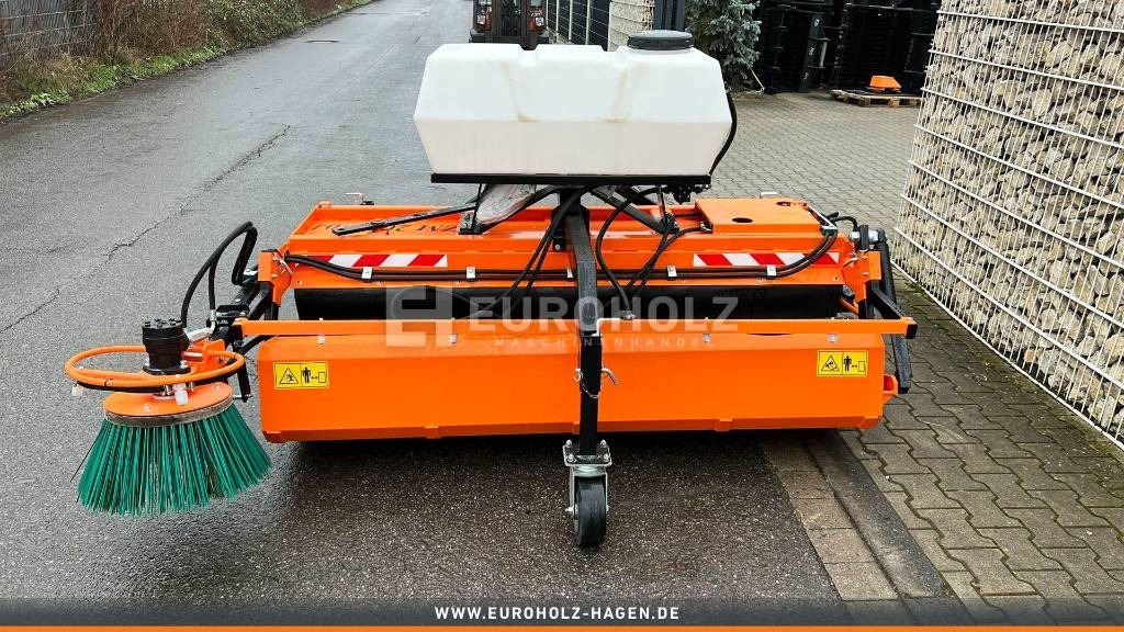 Kehrmaschine ZM2000 Seitenbesen 3-Punkt-Aufnahme - Metle: slika 4 Kehrmaschine ZM2000 Seitenbesen 3-Punkt-Aufnahme - Metle: slika 4
