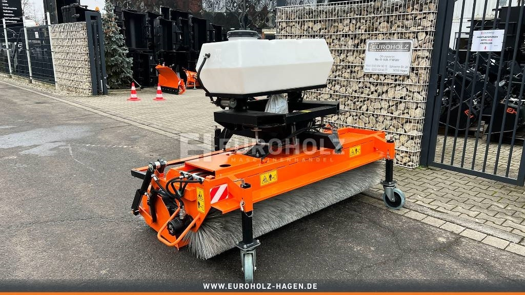 Kehrmaschine ZM2000 Stapleraufnahme - Metle za Korisno/ Posebno vozilo: slika 3 Kehrmaschine ZM2000 Stapleraufnahme - Metle za Korisno/ Posebno vozilo: slika 3
