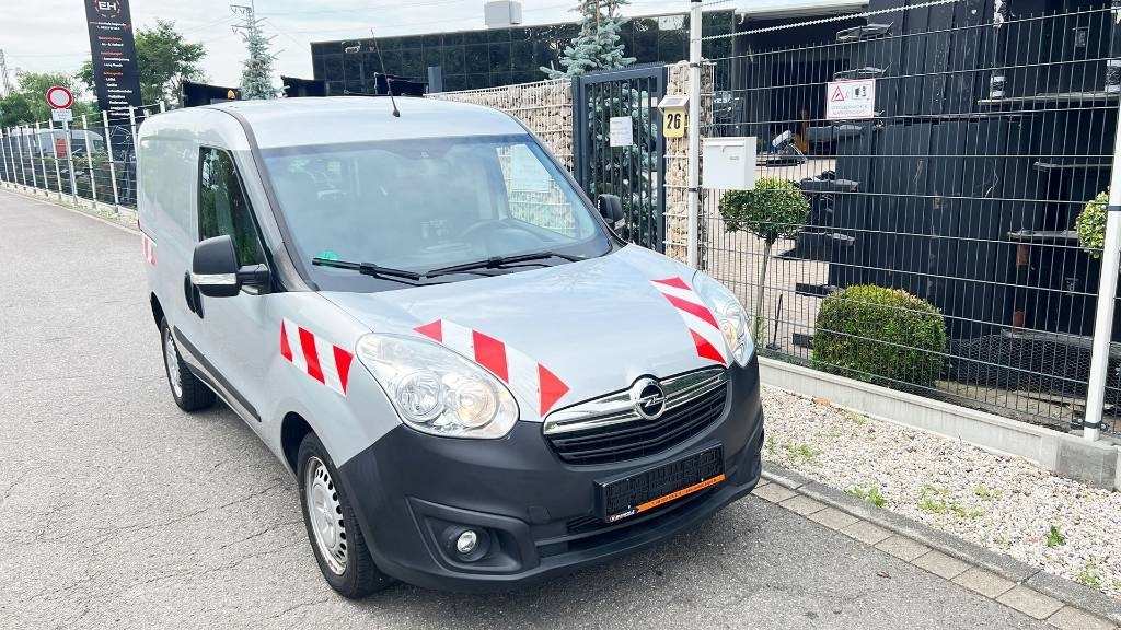 Opel Combo, 1.3 CDTi, Kastenwagen, Klima, PDC - Dostavno vozilo sa zatvorenim sandukom: slika 5 Opel Combo, 1.3 CDTi, Kastenwagen, Klima, PDC - Dostavno vozilo sa zatvorenim sandukom: slika 5