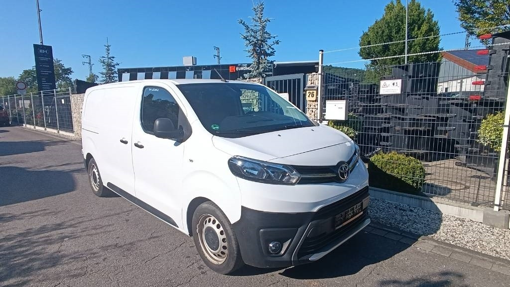 Toyota Proace 1.6 D, Transporter Kasten Schiebetür Klima - Dostavno vozilo sa zatvorenim sandukom: slika 2 Toyota Proace 1.6 D, Transporter Kasten Schiebetür Klima - Dostavno vozilo sa zatvorenim sandukom: slika 2