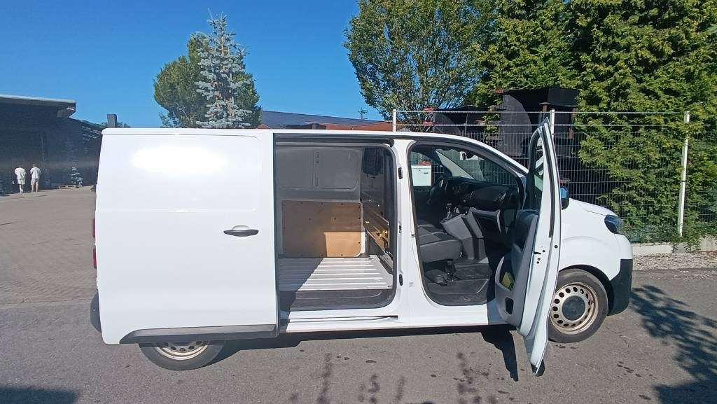 Dostavno vozilo sa zatvorenim sandukom Toyota Proace 1.6 D, Transporter Kasten Schiebetür Klima: slika 12 Dostavno vozilo sa zatvorenim sandukom Toyota Proace 1.6 D, Transporter Kasten Schiebetür Klima: slika 12