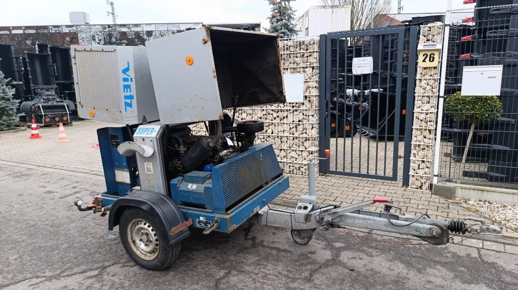 Vietz Baukompressor Arcobil 1, Stromaggregat Deutz-Motor - Kompresor za vazduh: slika 5 Vietz Baukompressor Arcobil 1, Stromaggregat Deutz-Motor - Kompresor za vazduh: slika 5