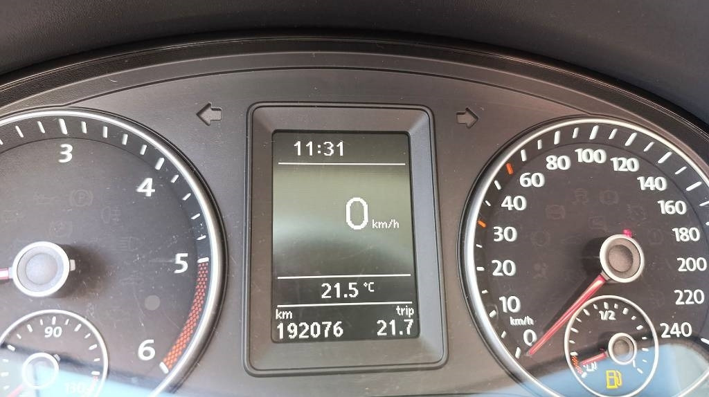 Volkswagen VW Caddy, Transporter, Werkstattschränke, Webasto - Dostavno vozilo sa zatvorenim sandukom: slika 5 Volkswagen VW Caddy, Transporter, Werkstattschränke, Webasto - Dostavno vozilo sa zatvorenim sandukom: slika 5