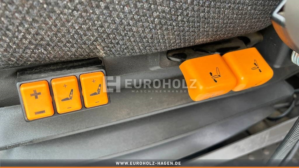 Volvo L 120 G mit Klima und SW, Reifen und Schaufel Neu - Utovarivač točkaš: slika 3 Volvo L 120 G mit Klima und SW, Reifen und Schaufel Neu - Utovarivač točkaš: slika 3