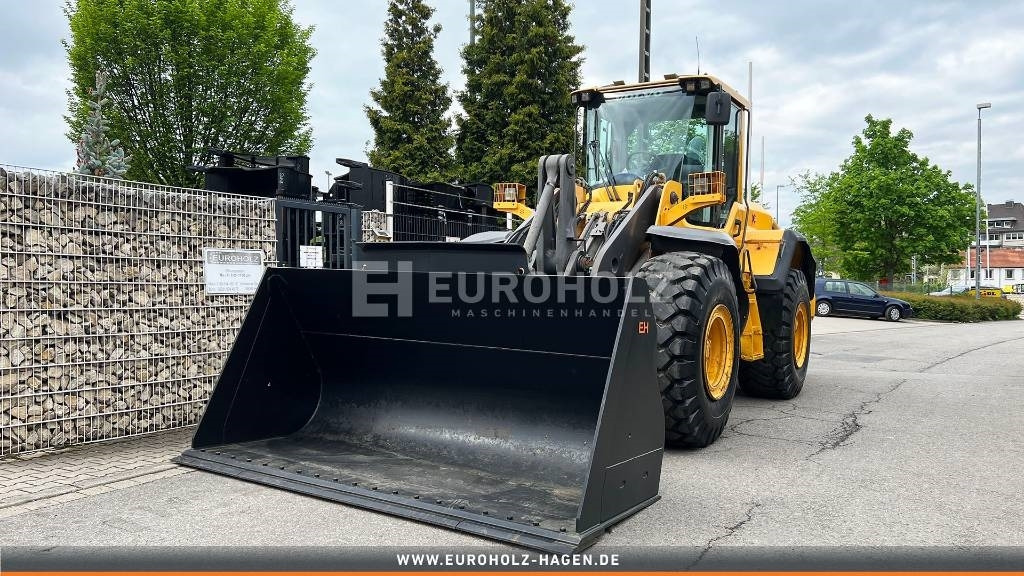 Volvo L 120 G mit Klima und SW, Reifen und Schaufel Neu - Utovarivač točkaš: slika 1 Volvo L 120 G mit Klima und SW, Reifen und Schaufel Neu - Utovarivač točkaš: slika 1