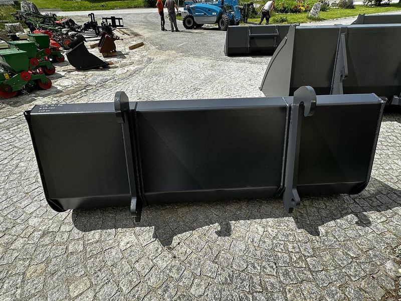 Big Schwergutschaufel 240 cm mit JCB Q-Fit Aufnahme - Kašika: slika 4 Big Schwergutschaufel 240 cm mit JCB Q-Fit Aufnahme - Kašika: slika 4