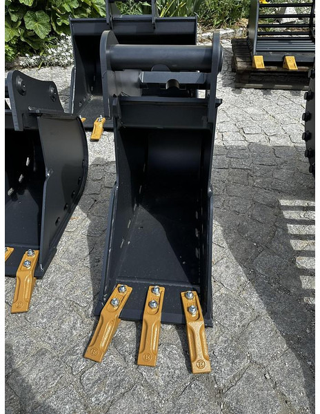 Big Tieflöffel 30cm mit MS03 Symblock Aufnahme - Kašika: slika 2 Big Tieflöffel 30cm mit MS03 Symblock Aufnahme - Kašika: slika 2