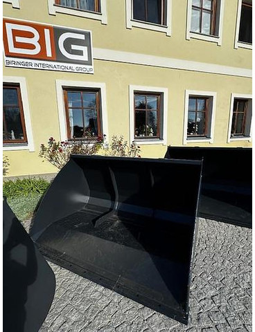Big Volumenschaufel 200 cm mit Merlo ZM2 Aufnahme - Kašika: slika 1 Big Volumenschaufel 200 cm mit Merlo ZM2 Aufnahme - Kašika: slika 1