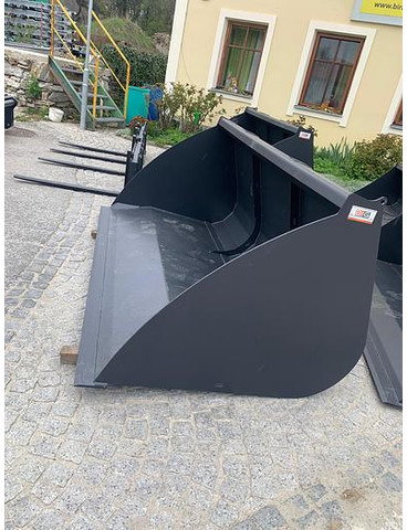 Big Volumenschaufel 250 cm mit Euro Aufnahme - Minibus, Putnički kombi: slika 3 Big Volumenschaufel 250 cm mit Euro Aufnahme - Minibus, Putnički kombi: slika 3