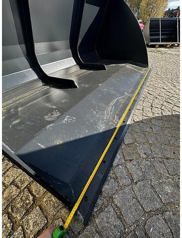 Big Volumenschaufel 250 cm mit Hauer Aufnahme - Kašika: slika 2 Big Volumenschaufel 250 cm mit Hauer Aufnahme - Kašika: slika 2