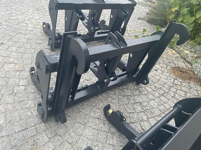 Big Adapter JCB Q fit auf 3 Punkt Aufnahme - Dodatak: slika 3 Big Adapter JCB Q fit auf 3 Punkt Aufnahme - Dodatak: slika 3