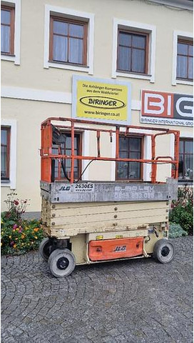 JLG 2630ES Scherenarbeitsbühne elektrisch - Vazdušna platforma: slika 3 JLG 2630ES Scherenarbeitsbühne elektrisch - Vazdušna platforma: slika 3