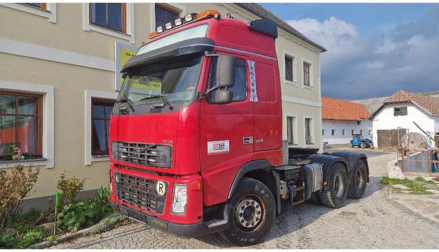 Volvo FH16.660 Schwerlast Sattelzugmaschine 6x4 - Kamion: slika 1 Volvo FH16.660 Schwerlast Sattelzugmaschine 6x4 - Kamion: slika 1