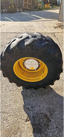 Pirelli 480/70R24 Reifen - Guma: slika 3 Pirelli 480/70R24 Reifen - Guma: slika 3