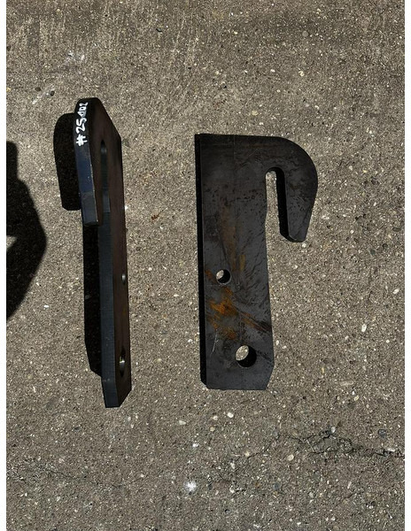 Big Anschweißhaken passend zu Genie / Terex Aufnahme - Rezervni deo: slika 1 Big Anschweißhaken passend zu Genie / Terex Aufnahme - Rezervni deo: slika 1