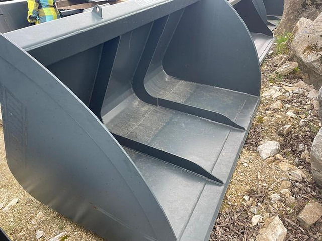 Sonarol Volumenschaufel 200 cm mit Terex TL80 / TL100 Aufnahme - Utovarna kašika: slika 1 Sonarol Volumenschaufel 200 cm mit Terex TL80 / TL100 Aufnahme - Utovarna kašika: slika 1