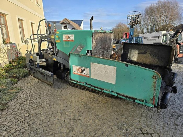 Vögele Super 800 Asphaltfertiger - Mašina za asfalt: slika 1 Vögele Super 800 Asphaltfertiger - Mašina za asfalt: slika 1