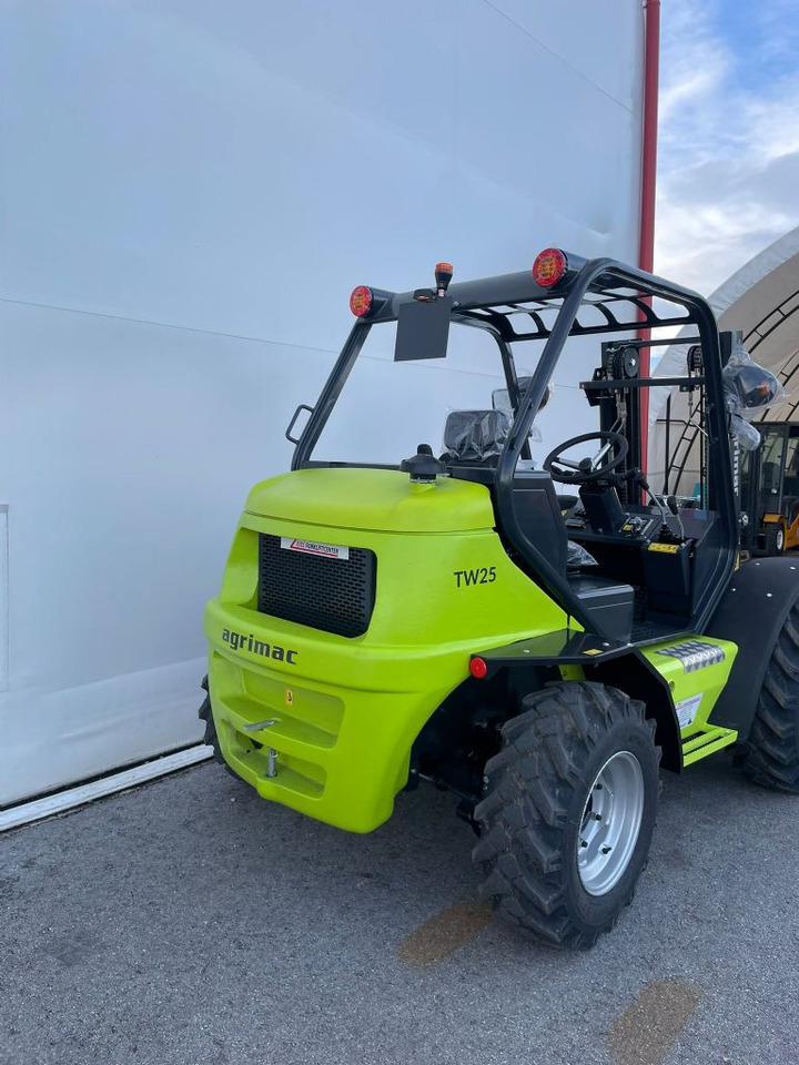 Agrimac TW25 - Terenski viljuškar: slika 4 Agrimac TW25 - Terenski viljuškar: slika 4