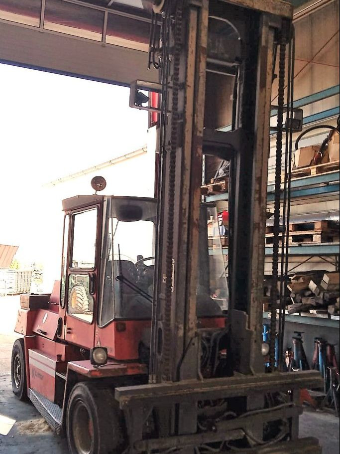 Kalmar DCD90-6L - Dizel viljuškar: slika 2 Kalmar DCD90-6L - Dizel viljuškar: slika 2