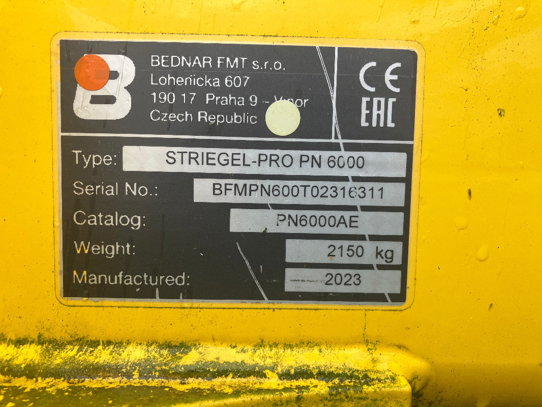 Bednar Striegel-Pro PN 6000 - Oprema za đubrenje: slika 2 Bednar Striegel-Pro PN 6000 - Oprema za đubrenje: slika 2