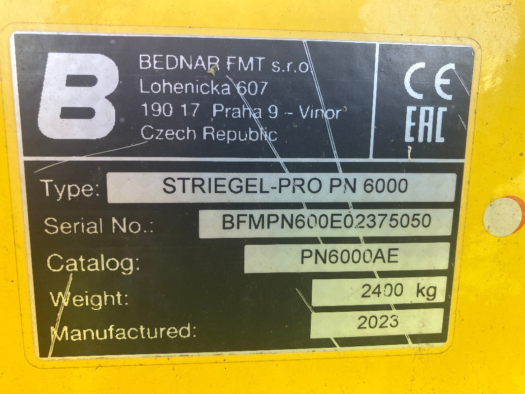 Bednar Striegel-Pro PN 6000 - Oprema za đubrenje: slika 2 Bednar Striegel-Pro PN 6000 - Oprema za đubrenje: slika 2