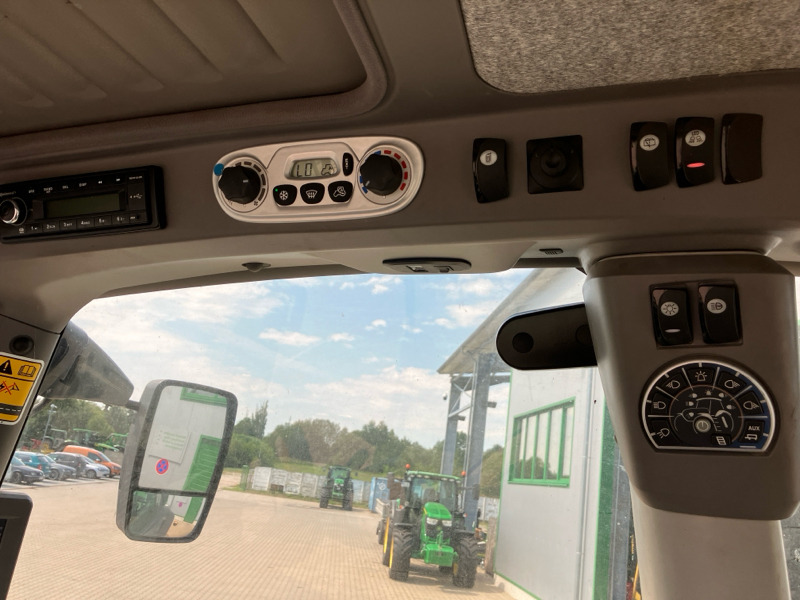 Deutz-Fahr Agrotron 7250 TTV Warrior - Traktor: slika 3 Deutz-Fahr Agrotron 7250 TTV Warrior - Traktor: slika 3