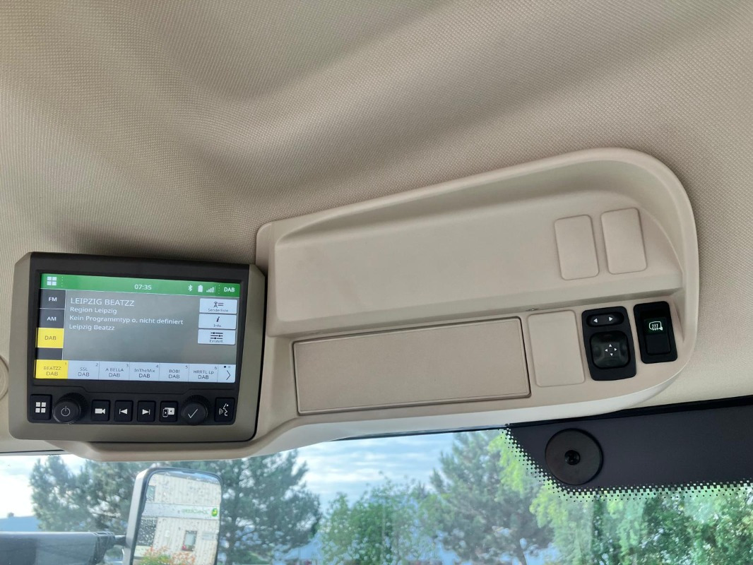 John Deere 6R 175 - Traktor: slika 1 John Deere 6R 175 - Traktor: slika 1