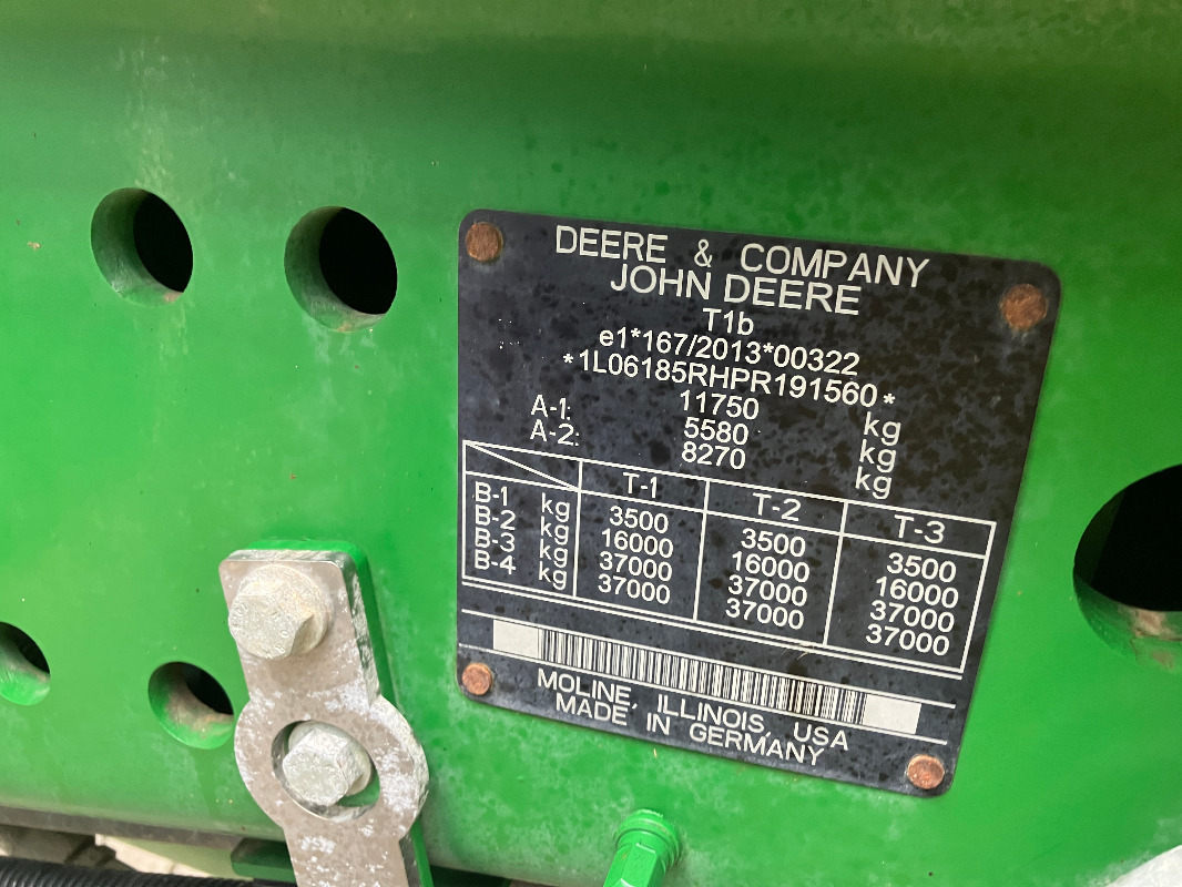 John Deere 6R185 - Traktor: slika 3 John Deere 6R185 - Traktor: slika 3