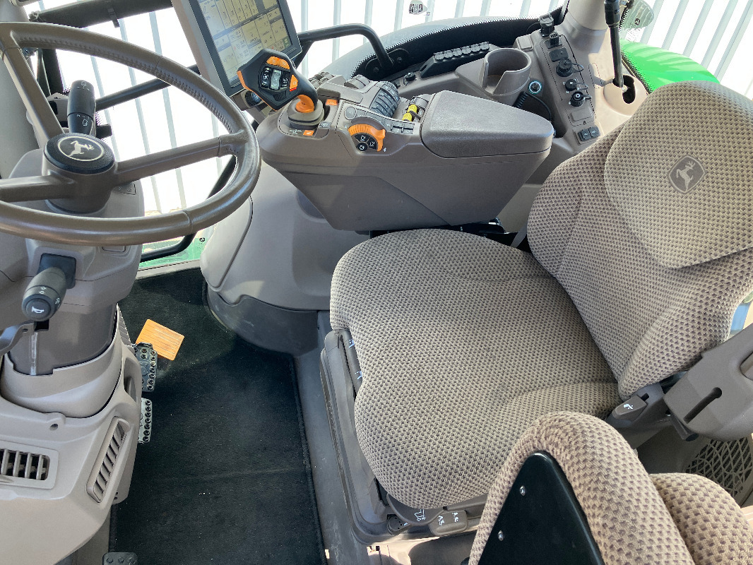 John Deere 6R185 - Traktor: slika 5 John Deere 6R185 - Traktor: slika 5