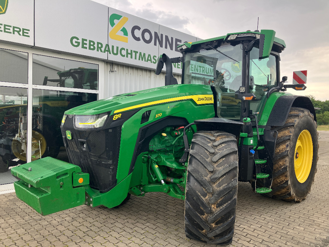John Deere 8R370 - Traktor: slika 1 John Deere 8R370 - Traktor: slika 1