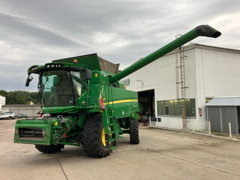 John Deere T560 mit 622R Schneidwerk - Kombinovani kombajn: slika 1 John Deere T560 mit 622R Schneidwerk - Kombinovani kombajn: slika 1