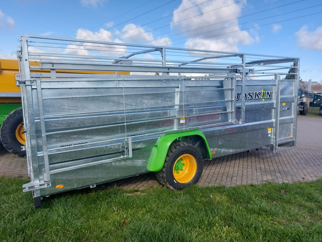 Joskin BETIMAX RDSG6000 - Prikolica za prevoz stoke: slika 4 Joskin BETIMAX RDSG6000 - Prikolica za prevoz stoke: slika 4
