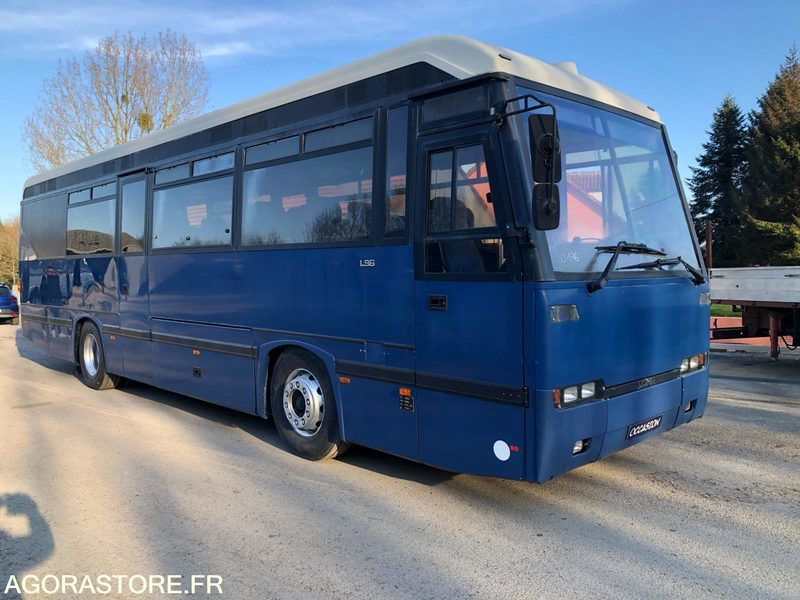 AUTOCAR LOHR L96 CARAVANE - Turistički autobus: slika 1 AUTOCAR LOHR L96 CARAVANE - Turistički autobus: slika 1