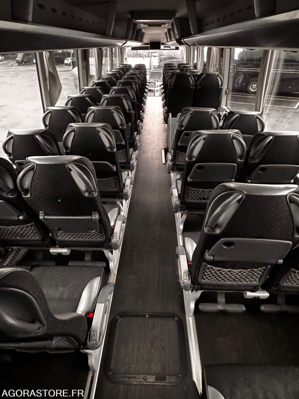 AUTOCAR MAN LIONS COACH R10 / 13M / 55+1+1+WC / 267 144KM - Turistički autobus: slika 4 AUTOCAR MAN LIONS COACH R10 / 13M / 55+1+1+WC / 267 144KM - Turistički autobus: slika 4