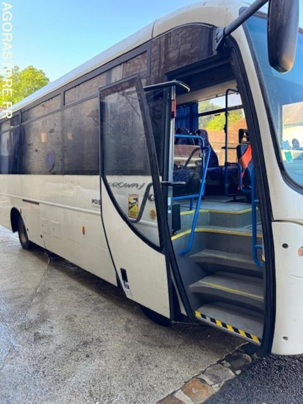 AUTO CAR 36 PLACES - IVECO PROWAY 100E22 126551kms 2008 - Autobus: slika 1 AUTO CAR 36 PLACES - IVECO PROWAY 100E22 126551kms 2008 - Autobus: slika 1