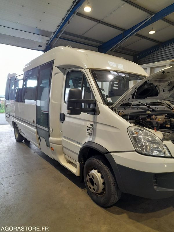 CAR IVECO de 2009 POUR PIECES - Autobus: slika 5 CAR IVECO de 2009 POUR PIECES - Autobus: slika 5