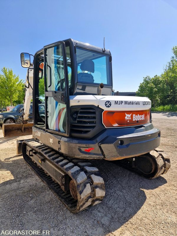 BOBCAT E88 2023 1350h avec godet TILT - Mini bager: slika 3 BOBCAT E88 2023 1350h avec godet TILT - Mini bager: slika 3