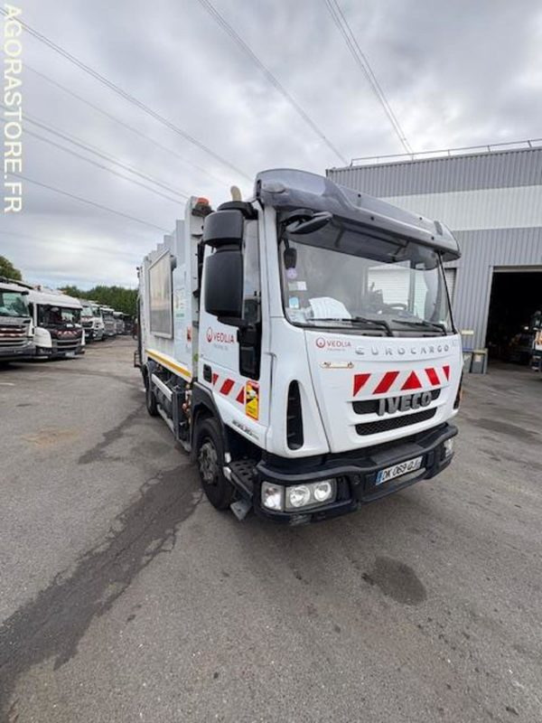 BOM 12T IVECO GNC (6037-66ICAM571X) - Kamion za smeće: slika 5 BOM 12T IVECO GNC (6037-66ICAM571X) - Kamion za smeće: slika 5