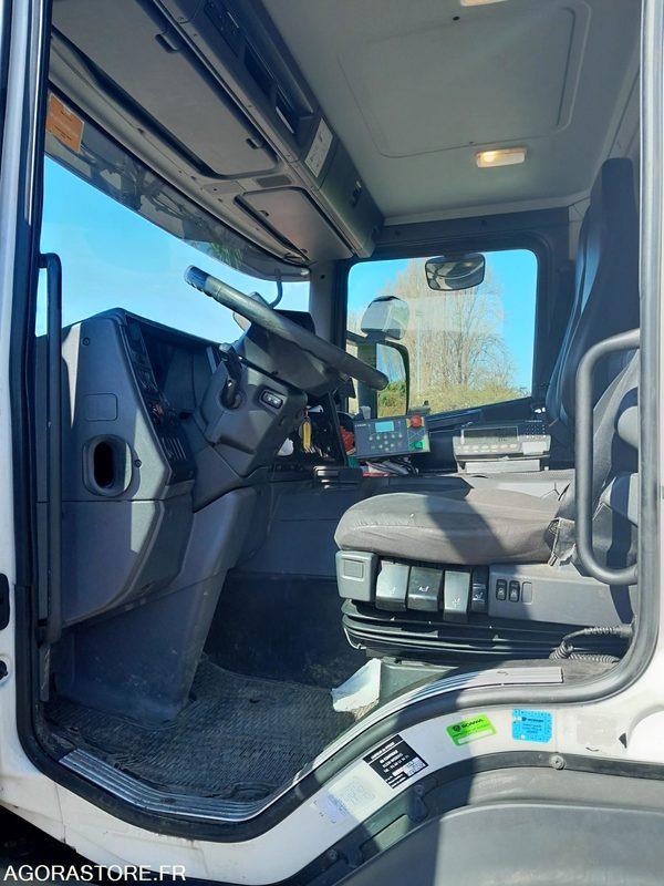 BOM DI 26T SCANIA GO (5614-VPIDF-66ICAM571X) - Kamion za smeće: slika 2 BOM DI 26T SCANIA GO (5614-VPIDF-66ICAM571X) - Kamion za smeće: slika 2